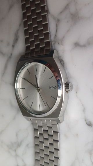Reloj Nixon Time Teller Plata