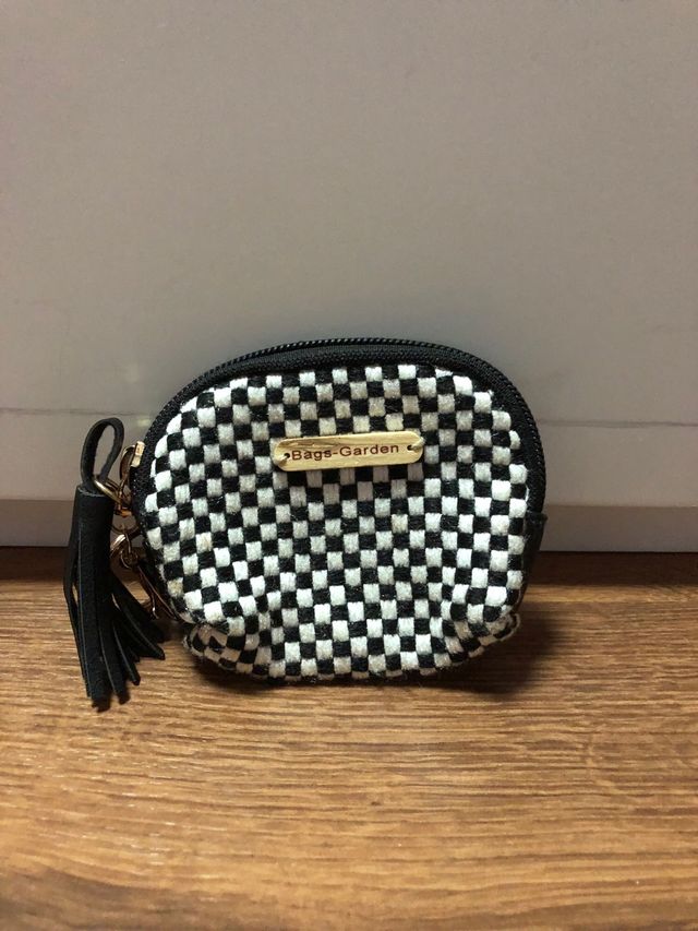 Monedero Bags Garden Cuadros Blanco y Negro