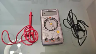 Multímetro Digital Silver UT30 Series