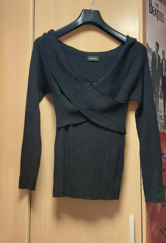 Jersey KOOKAI manga larga.