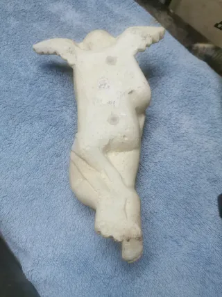 Figura Angelito Mármol Sintético