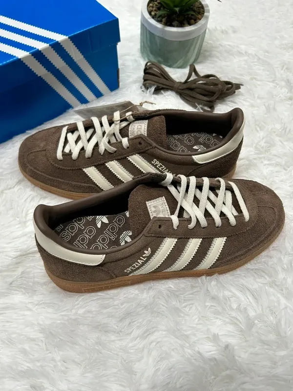 Adidas H݉andb݉all Spezi݉al Marrón Talla 40