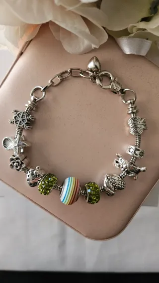 Bracciale charm beads stile Pandora