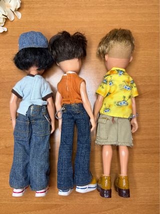 Lotto Bratz Boyz MGA con outfit originali