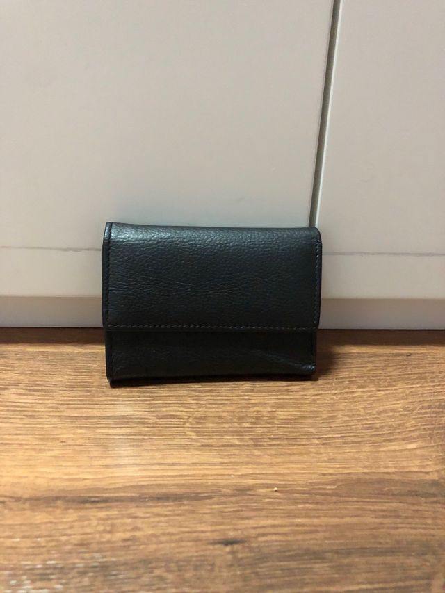 Cartera de hombre negra