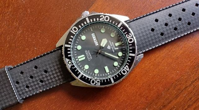 Reloj Citizen Promaster Diver Negro/Plata