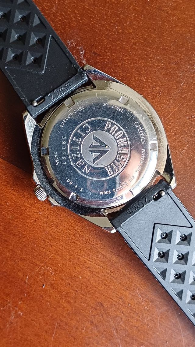 Reloj Citizen Promaster Diver Negro/Plata