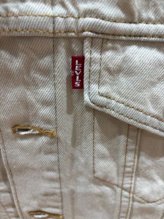 Chaqueta tejana Levi's blanca y azul