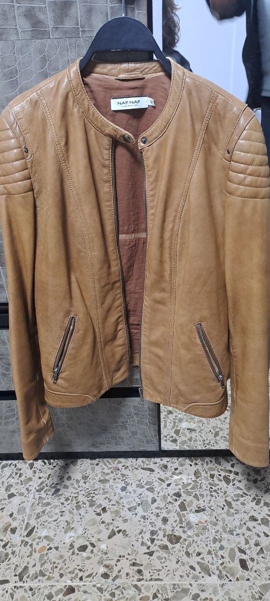 Chaqueta de piel Naf Naf marrón