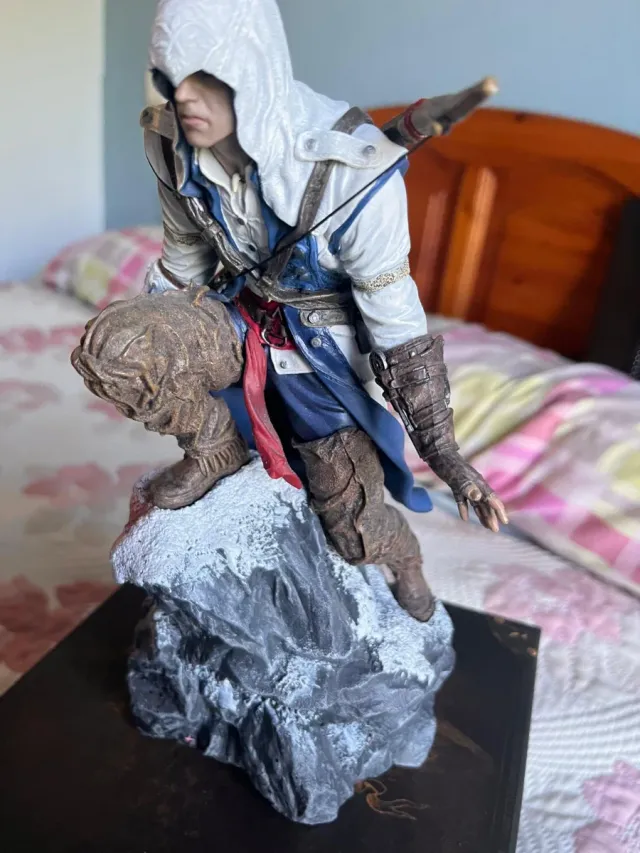 Figura Assassin's Creed III Edición. Como foto