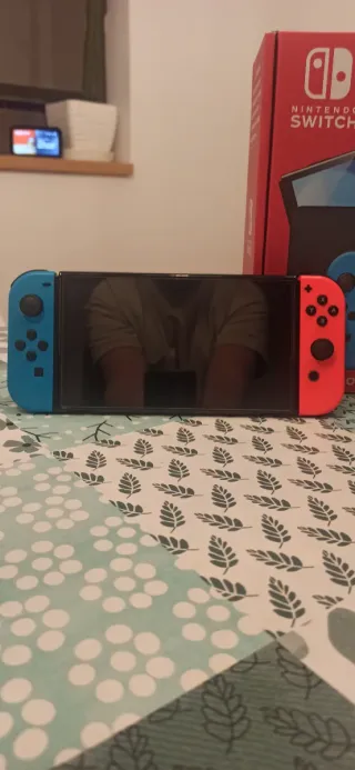 Nintendo Switch OLED Azul/Rojo