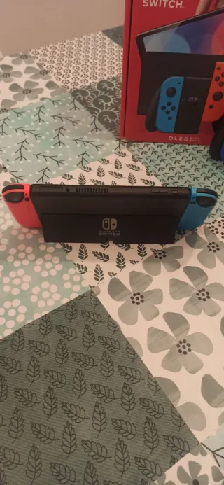 Nintendo Switch OLED Azul/Rojo