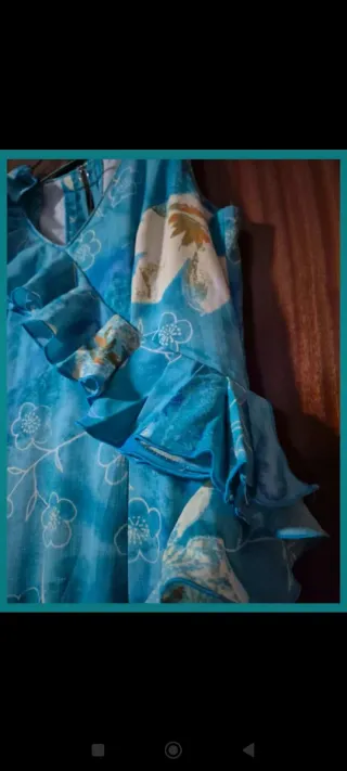 Traje Flamenca Azul con Flores