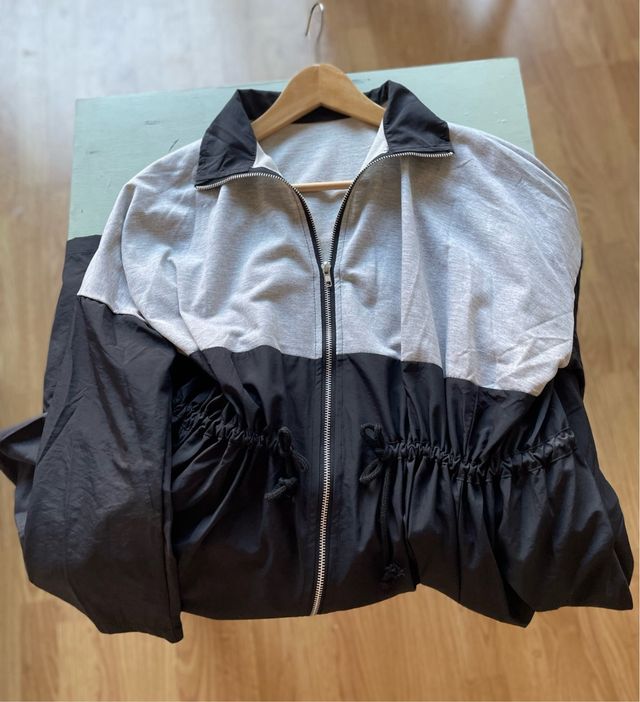 Gabardina Original con bolsillos