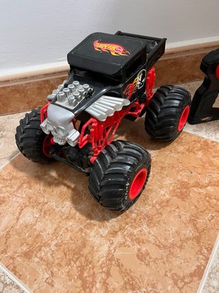 Coche teledirigido Hot Wheels