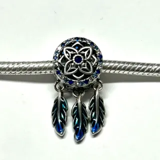 Charm Atrapasueños con Plumas Azules