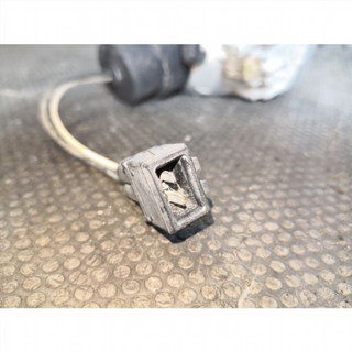 FARO ANTINIEBLA IZQUIERDO