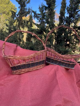 2 Cestas de mimbre