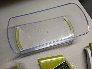 Mandolina nuova mai usata con scatola