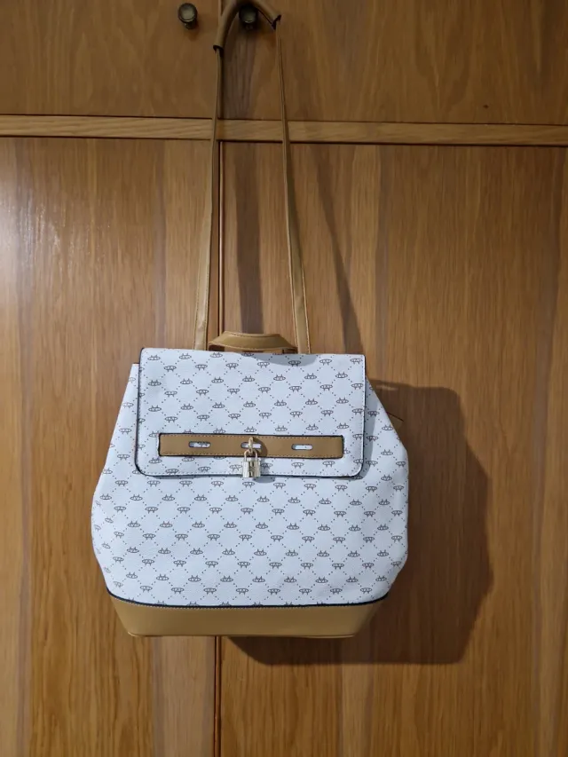 Borsa a zaino con fantasia a stampa.