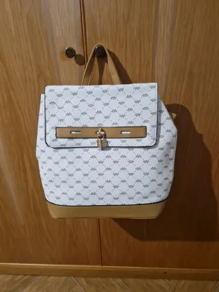 Borsa a zaino con fantasia a stampa.