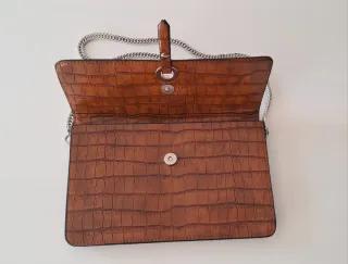 Bolso Zara efecto piel cocodrilo