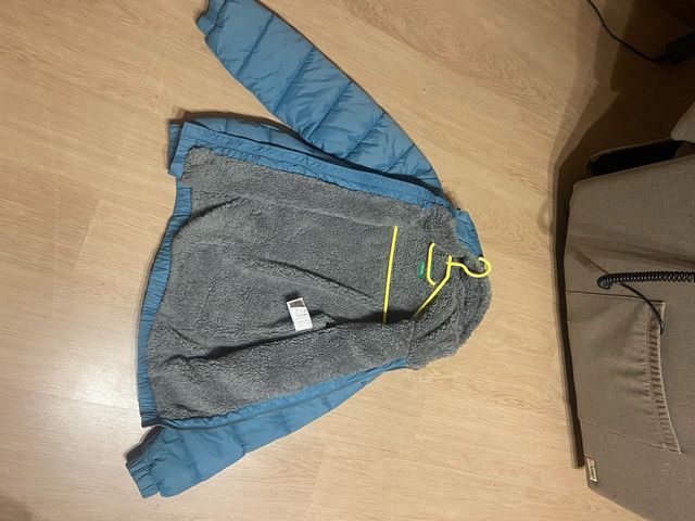 Cazadora Benetton niño azul y gris