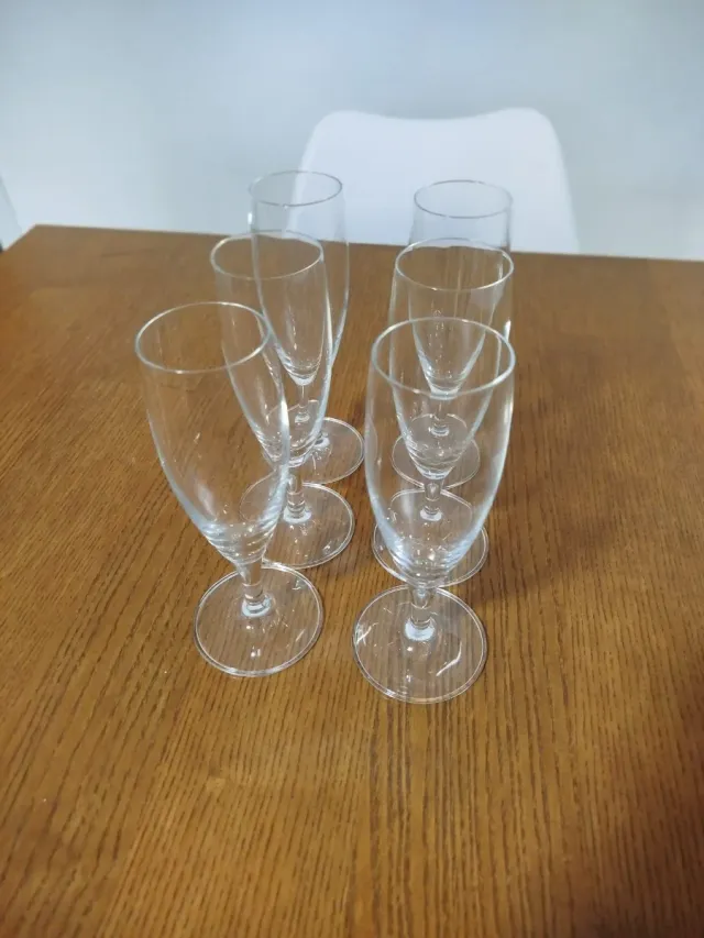 Juego 6 copas de cristal para cava