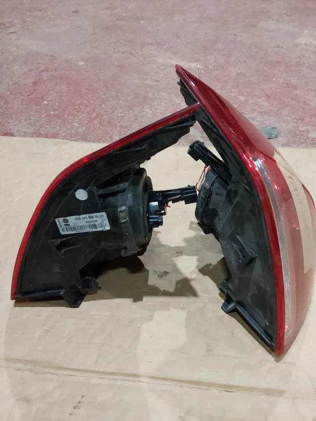 Pilotos Traseros Volkswagen Golf V|| (2012-2015)