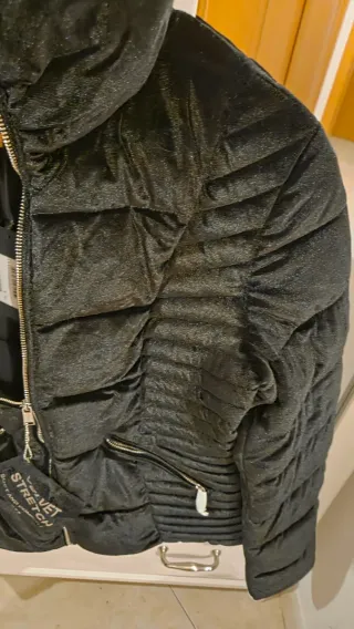 Chaqueta Guess Negra Mujer