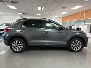 Volkswagen T-Roc 2021