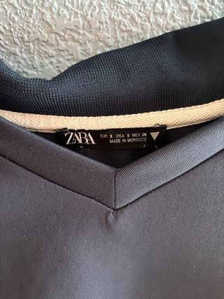 Camiseta manga larga negra y verde