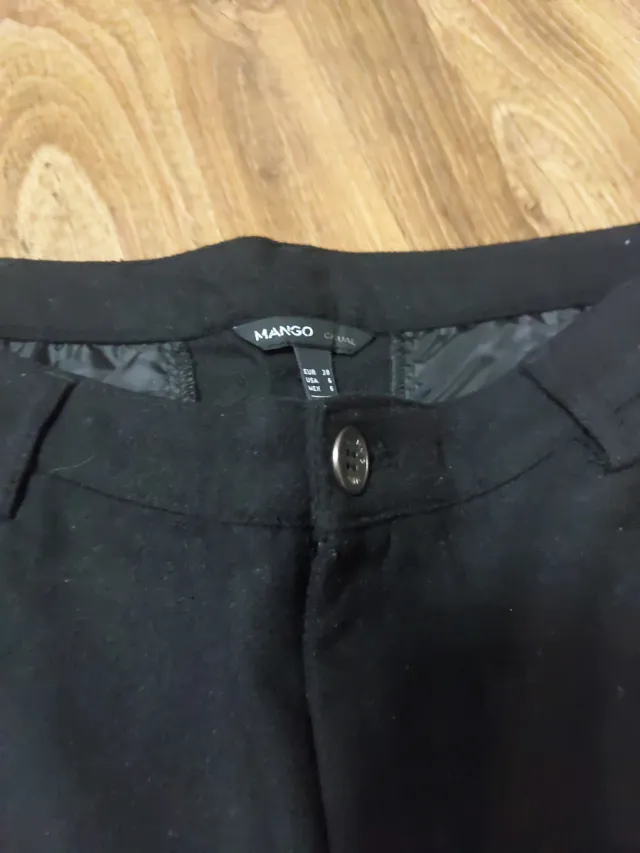 Pantalón corto de paño negro