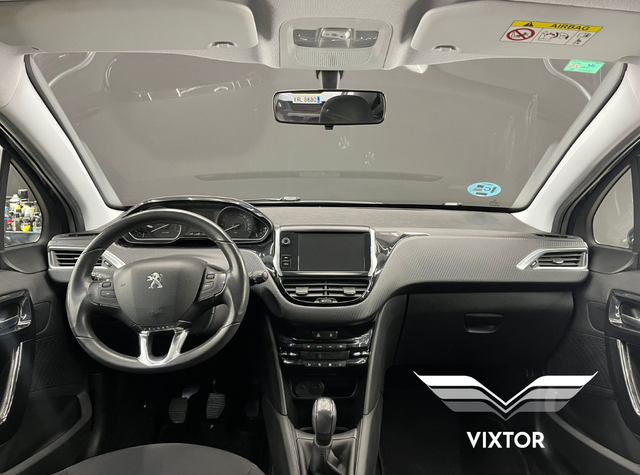 Peugeot 208 1.2 PureTech Style 82