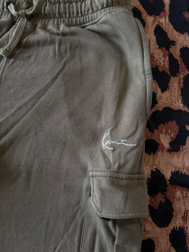 Pantalón chándal Kani cargo verde militar