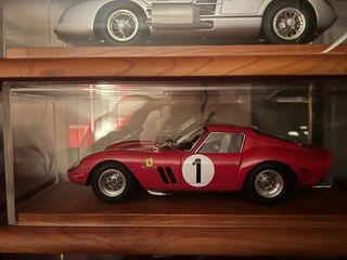 CMC Ferrari 250 GTO n1 P.Rodriguez W.Mairesse 1962