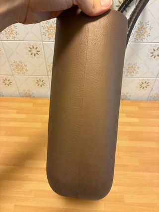 Borsa O bag marrone bronzo con manici neri