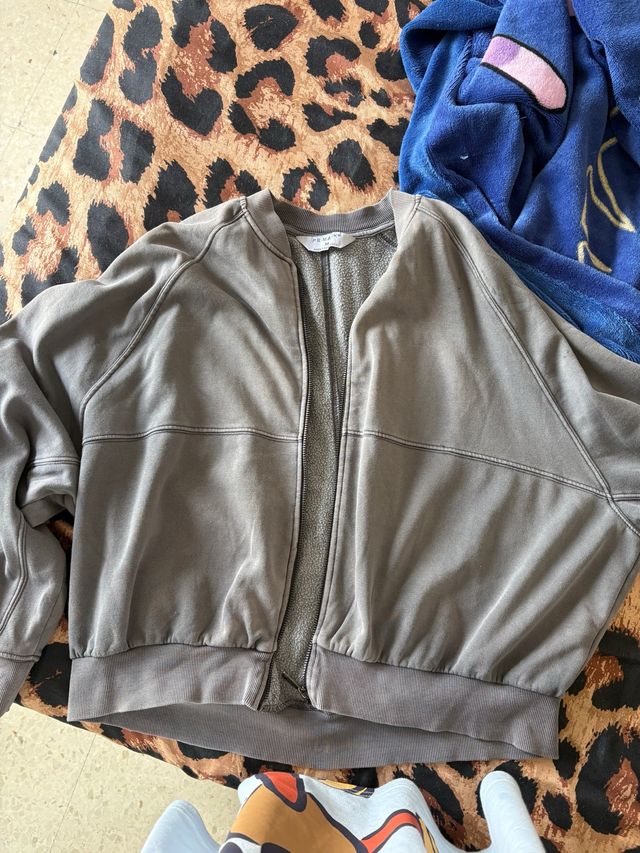 Chaqueta Primark gris Talla M