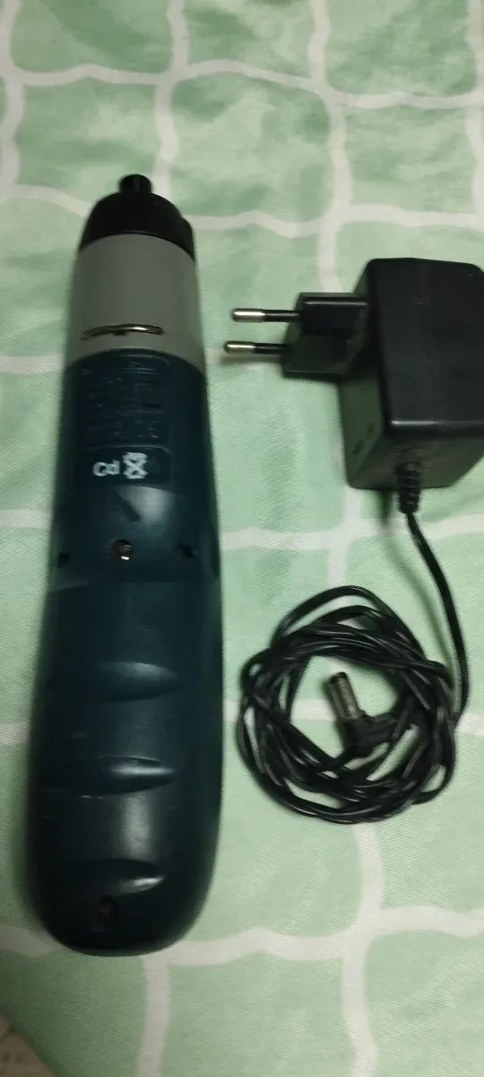 Atornillador Black & Decker 2.4V