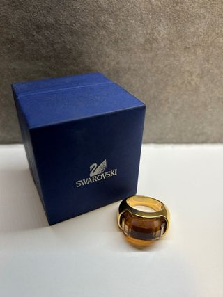 Anillo Swarovski Talla M Dorado y Marrón