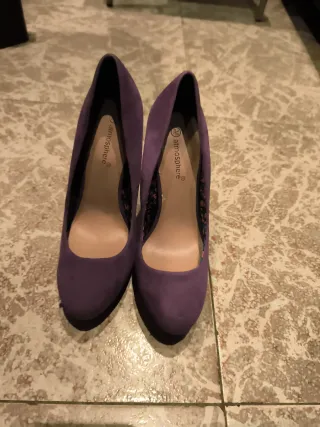 Zapatos tacón ante morado talla 36