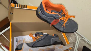 Zapatos de seguridad MPL grises y naranjas