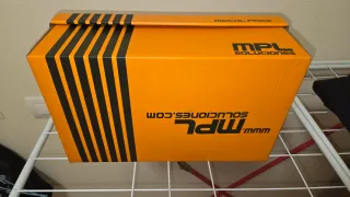 Zapatos de seguridad MPL grises y naranjas