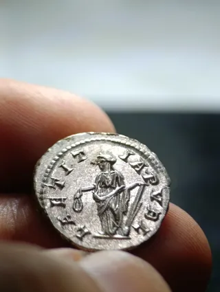 Moneda Romana Emperador Heliogábalo