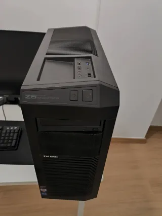 Torre PC Negra Sobremesa