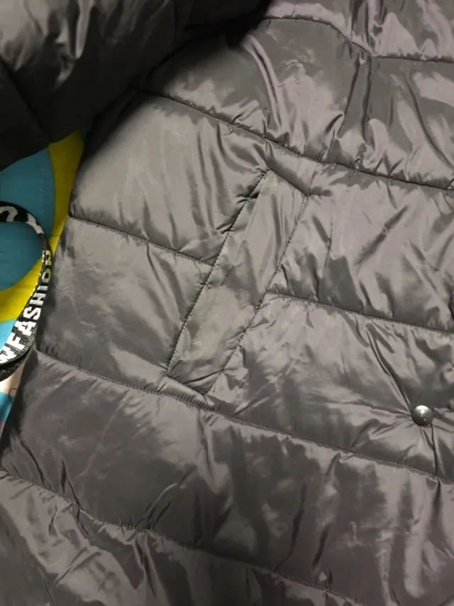 Chaqueta larga acolchada negra