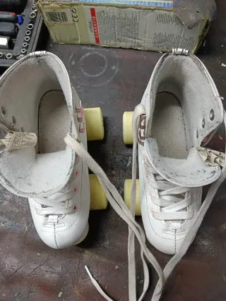 Patines Oxelo 4 ruedas niña Talla 31