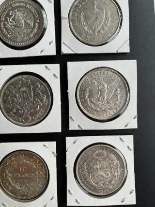 Conjunto de monedas de plata