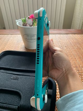 Nintendo Switch Lite Turchese + gioco