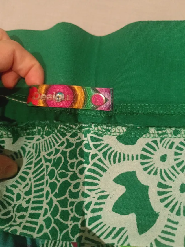 Falda Desigual Talla L